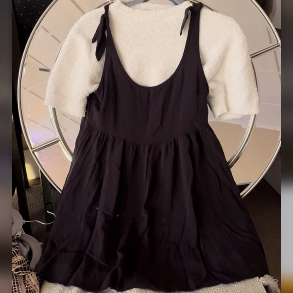 Black shoulder tie baby doll Forever21 dress
